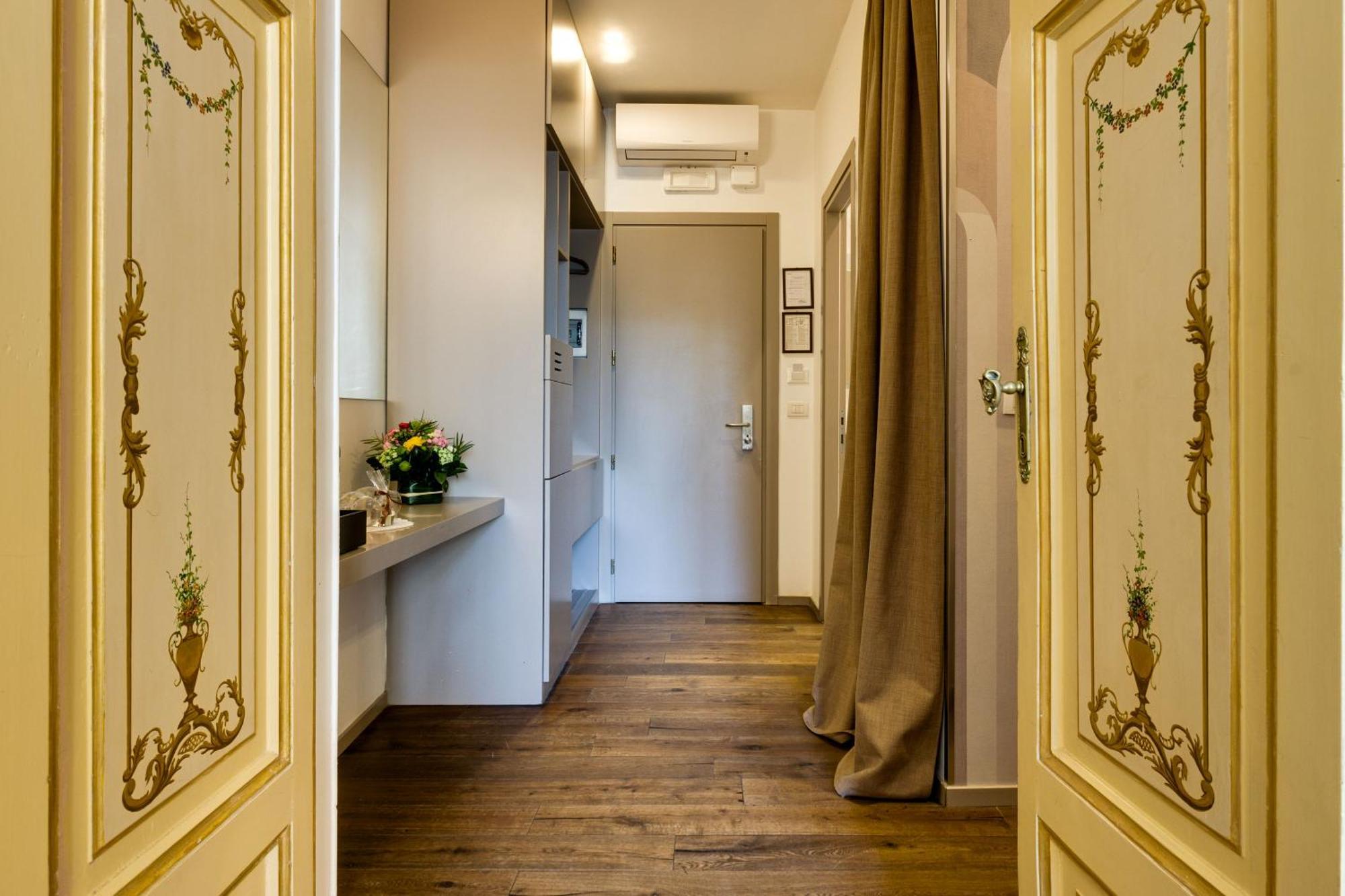 Piazza Farnese Luxury Suites Roma Exterior foto